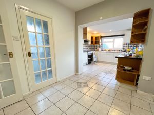 Photo 8- click for photo gallery